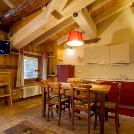 Maison Peroulaz Charvensod Kamer foto