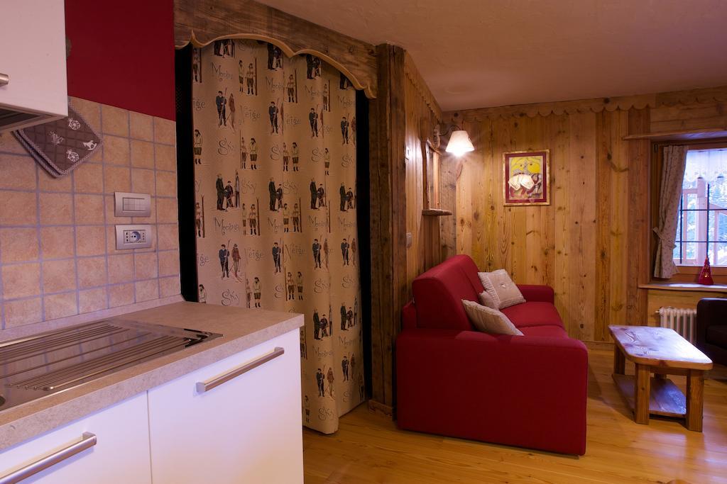 Maison Peroulaz Charvensod Kamer foto