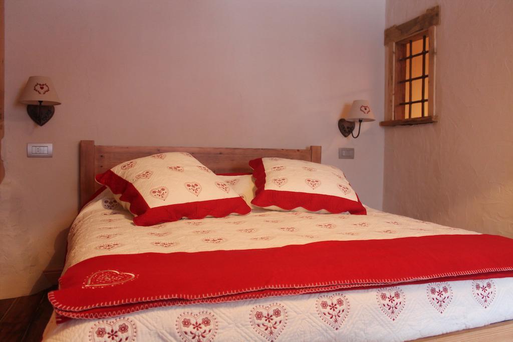 Maison Peroulaz Charvensod Kamer foto